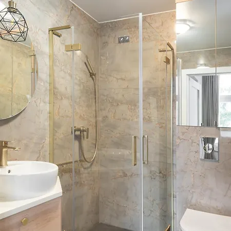 公寓 Nemo - Premium Z Parkingiem - Blisko Plazy - By Lion *